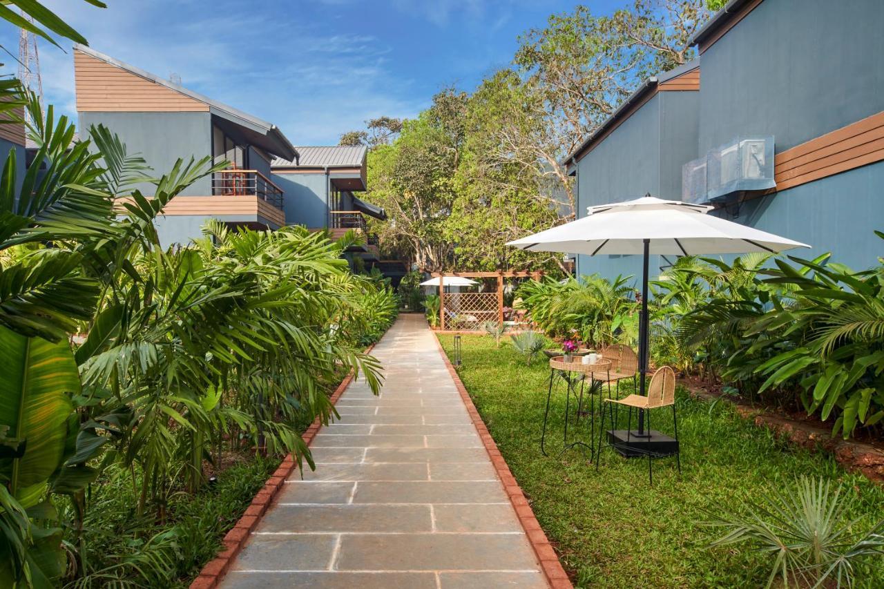 Avataara Resort & Spa อันจูนา ภายนอก รูปภาพ